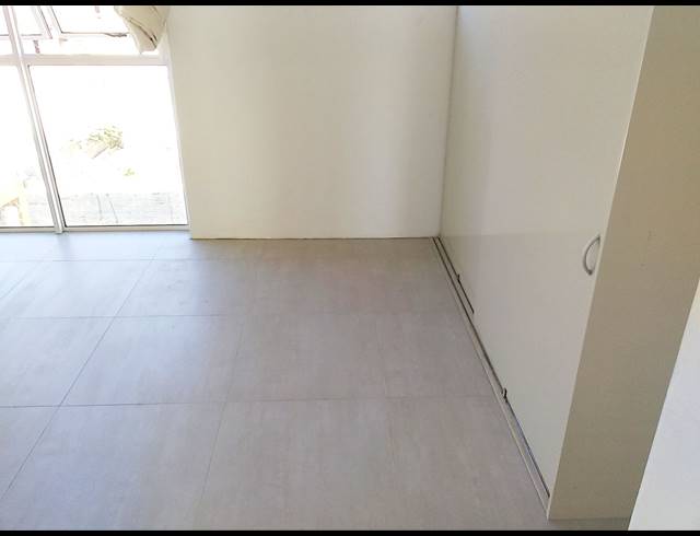 2 bed property to rent in WOODSTOCK